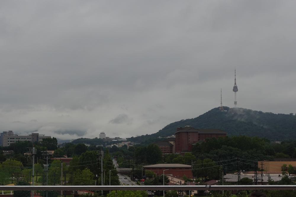 首尔塔与首尔街道